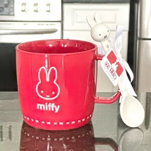 Miffy Red Coffee / Hot Chocolate Ceramic Mug with Spoon
